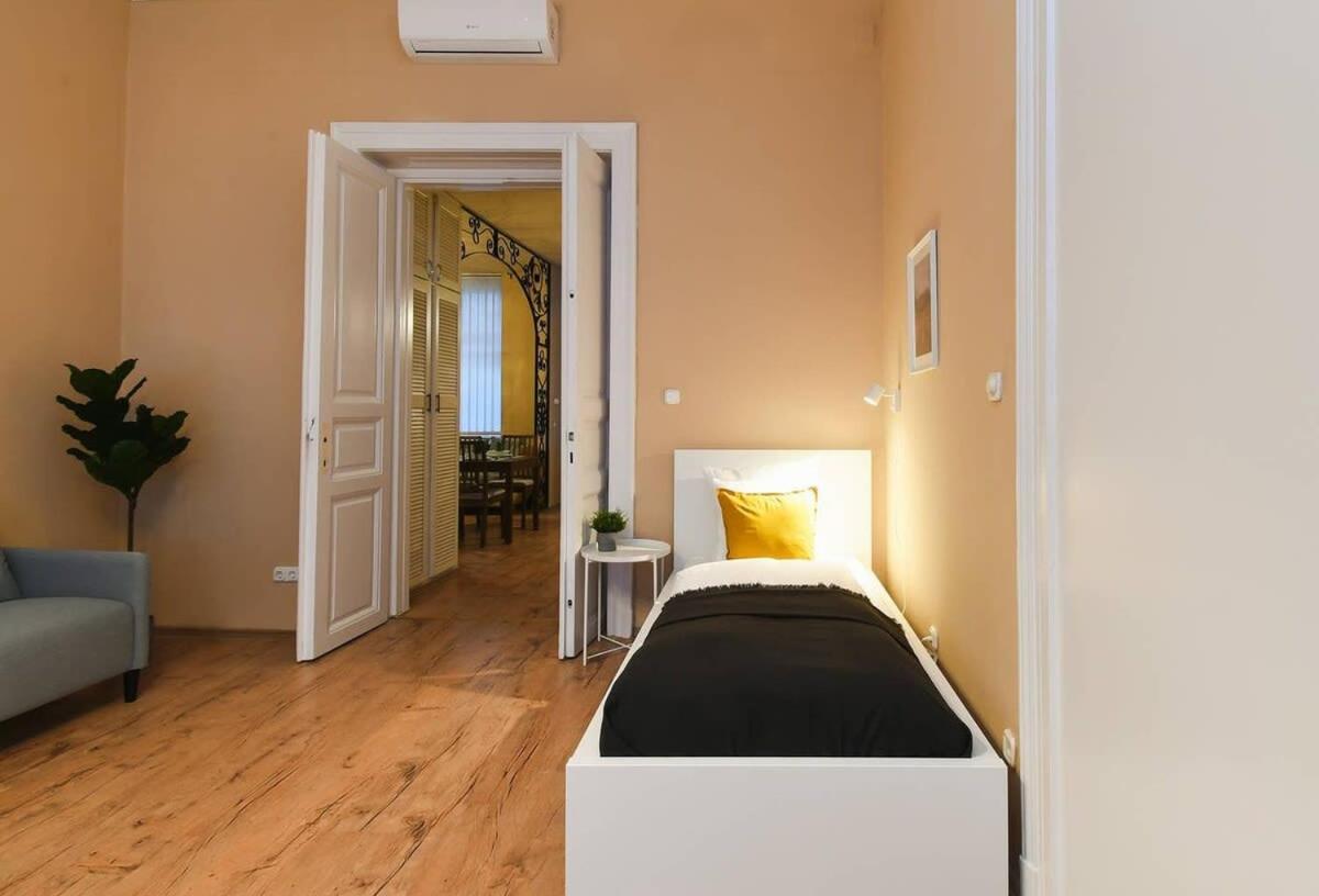 Very Central Very Spacious New Home Budapest Exterior foto
