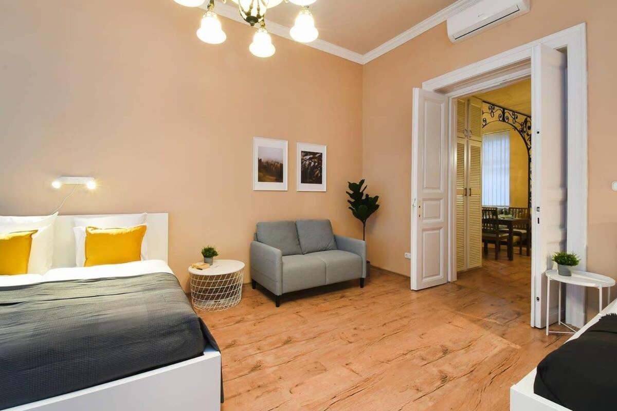 Very Central Very Spacious New Home Budapest Exterior foto