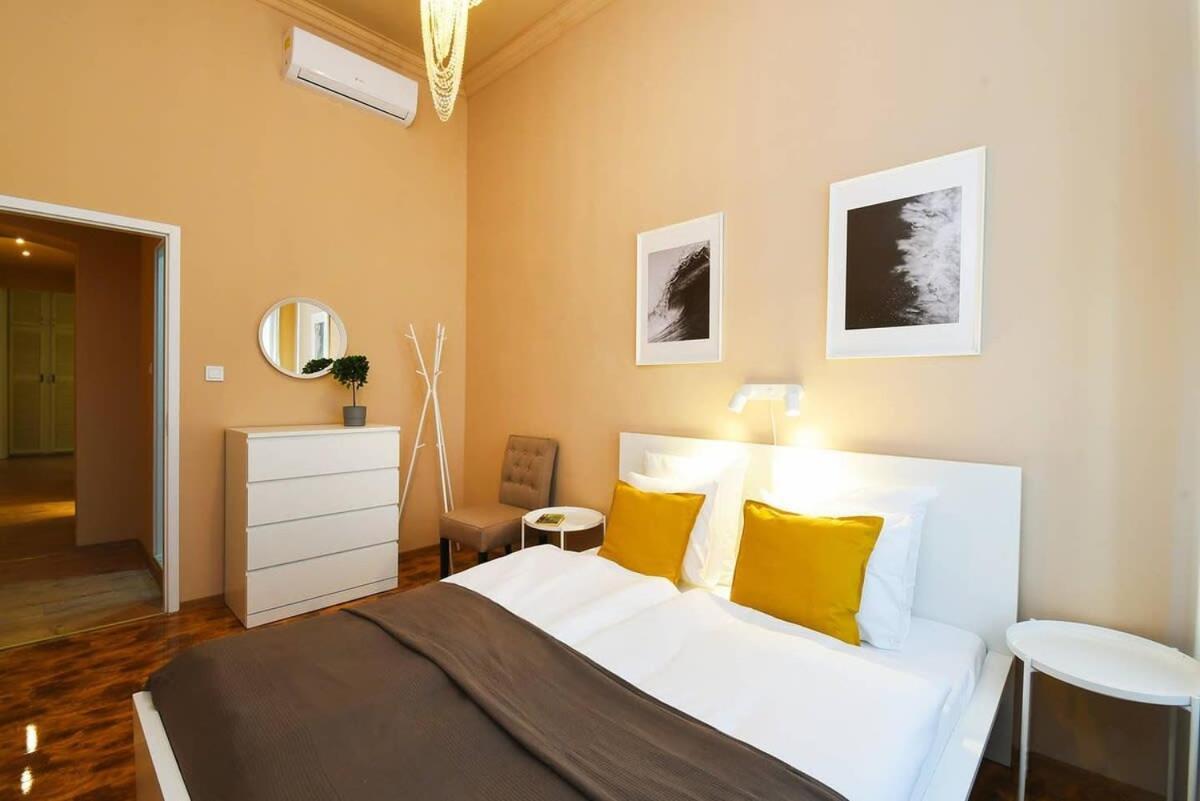Very Central Very Spacious New Home Budapest Exterior foto